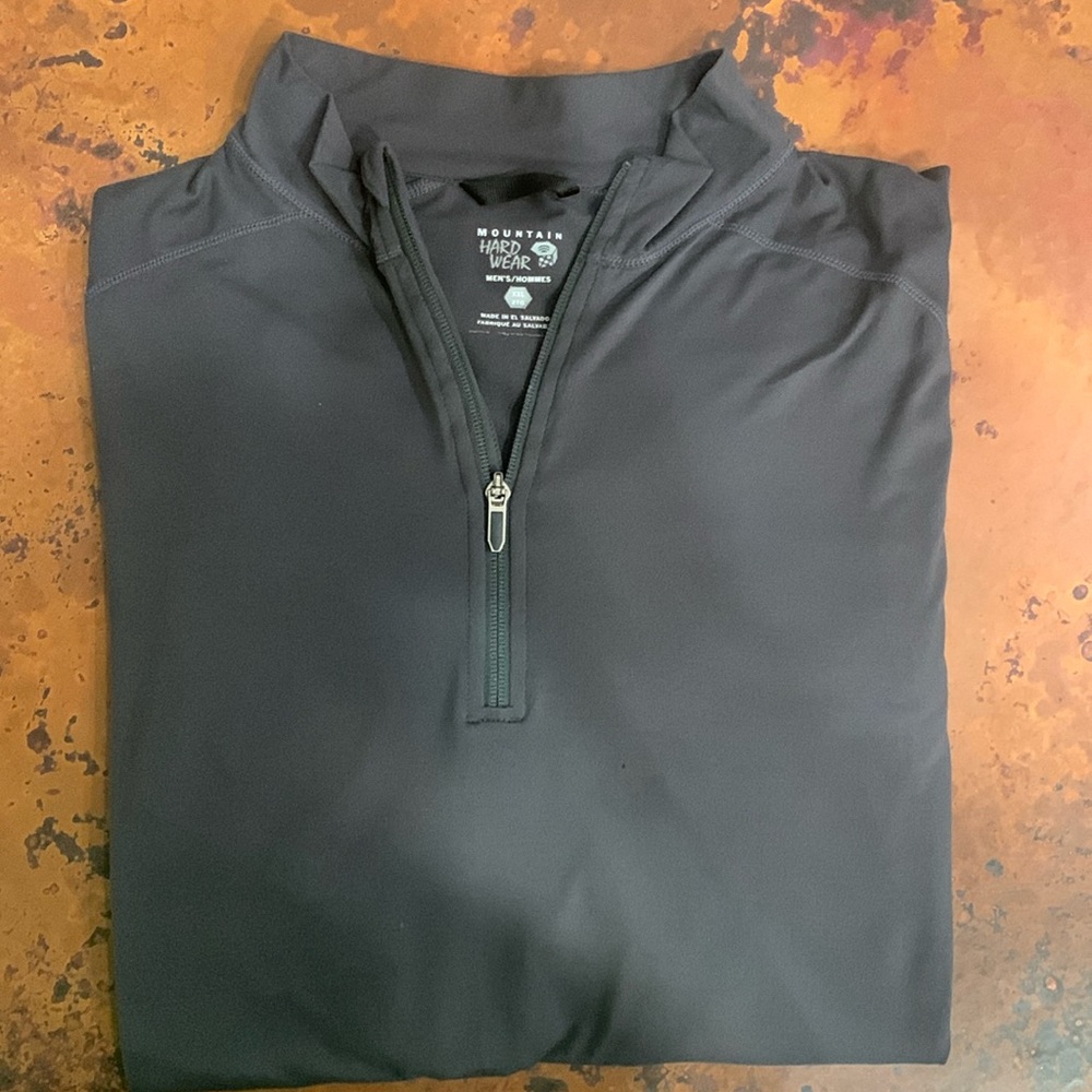 Mountain Hardware Pullover